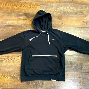 Nike standard issue dry fit black hoodie size medium, like new